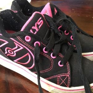 Heelys Size 1 Youth